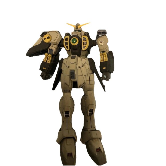 Vintage Bandai 2000 Mobile Suit Gundam Wing Sandrock Figure - Picture 1 of 2